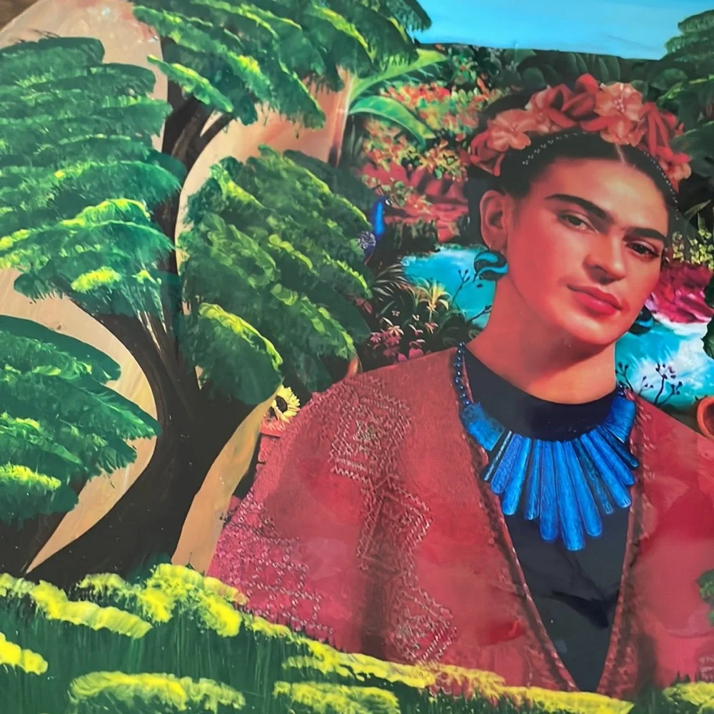 Mexican clay art Frieda